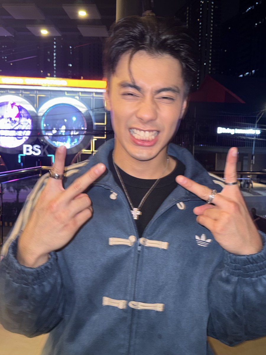 Gracesogorgeous's tweet photo. You are always worth it

DYLAN SA AKING PUSO
#ListenToSaAkingPusoNiDylan https://t.co/GBouoZ411m