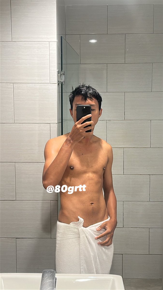 80grrt's tweet photo. Mandi bareng?
 #gaybogor #gayjakarta #gaytangerang https://t.co/Qt6BZMnJtJ