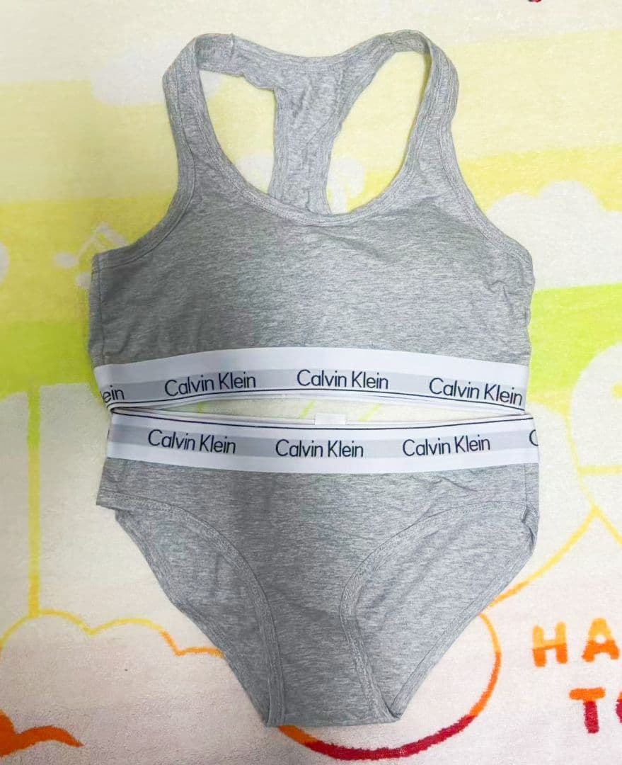 _bartabac_rat's tweet photo. カルバンクライン売ってます！
黒とグレーがあります
気になる方はご連絡ください😊
着画あります
#下着売ります
#パンツ売ります https://t.co/UYvy9lUUdF