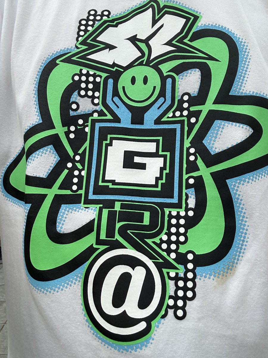 captain_mogra's tweet photo. 今日は秋葉原MOGRA17周年ということで、15周年の時に買ったTシャツを着て来た。

#MOGRA17th  
#mogra https://t.co/w4yU9rZcIC