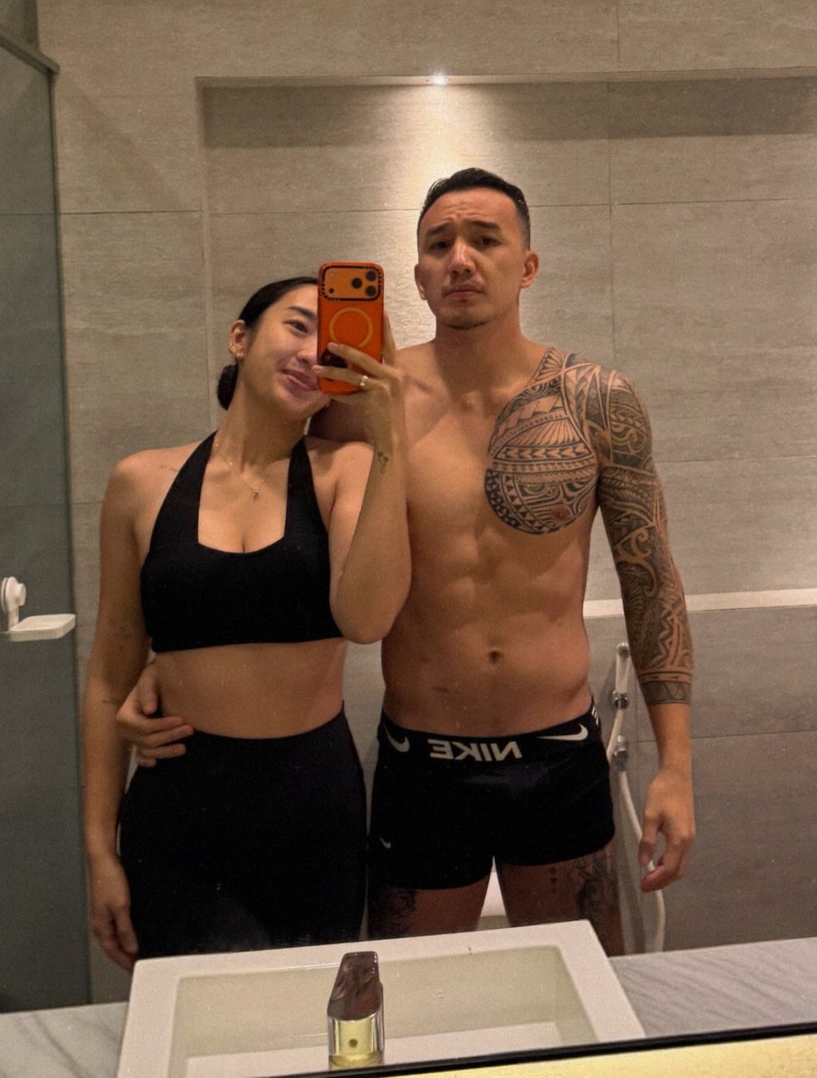 mrvvip's tweet photo. Steven Yoswara on his latest mirror snaps. #modelwatch https://t.co/gVzGgTrZL6