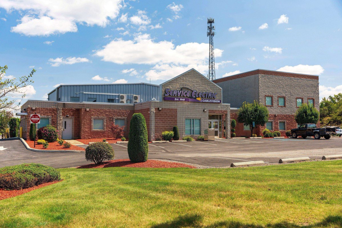 hazletoncando's tweet photo. 🌳🏆 One of this year’s Curb Appeal finalists is Service Electric Cablevision in Humboldt Industrial Park!
Stay tuned to learn what other industries were named finalists for this year’s Curb Appeal Awards!
#CANDO #ServiceElectricCablevision #CurbAppeal #2026CANDOCurbAppeal https://t.co/uCjlwuJY3F
