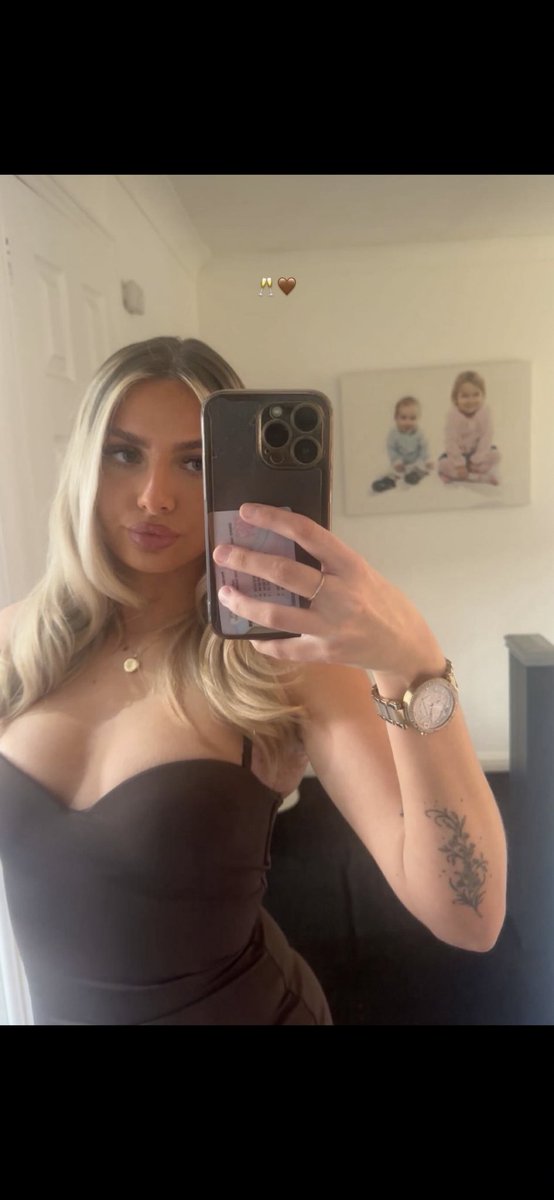 kwpbbx's tweet photo. Ellie 😈😈
#chavs #ukchavs #ukslut #scotland #goon #goonfuel #wankchat #gooner #ass #tits #sluts #bops #nsftwt #cumtrib #uksluts #ukbops #chavsluts #cumsluts #cumtributęs #bopette https://t.co/X2p6dW5aaC