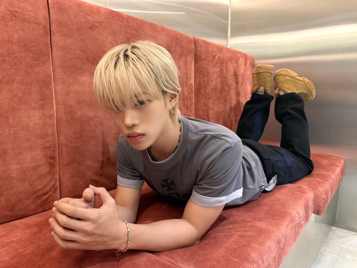 POW_grid's tweet photo. [#JUNGBIN]
오늘의 날씨 맑음 💚
#POW #파우 #정빈 #Flavor #플레이버 https://t.co/zJVFksPFwQ