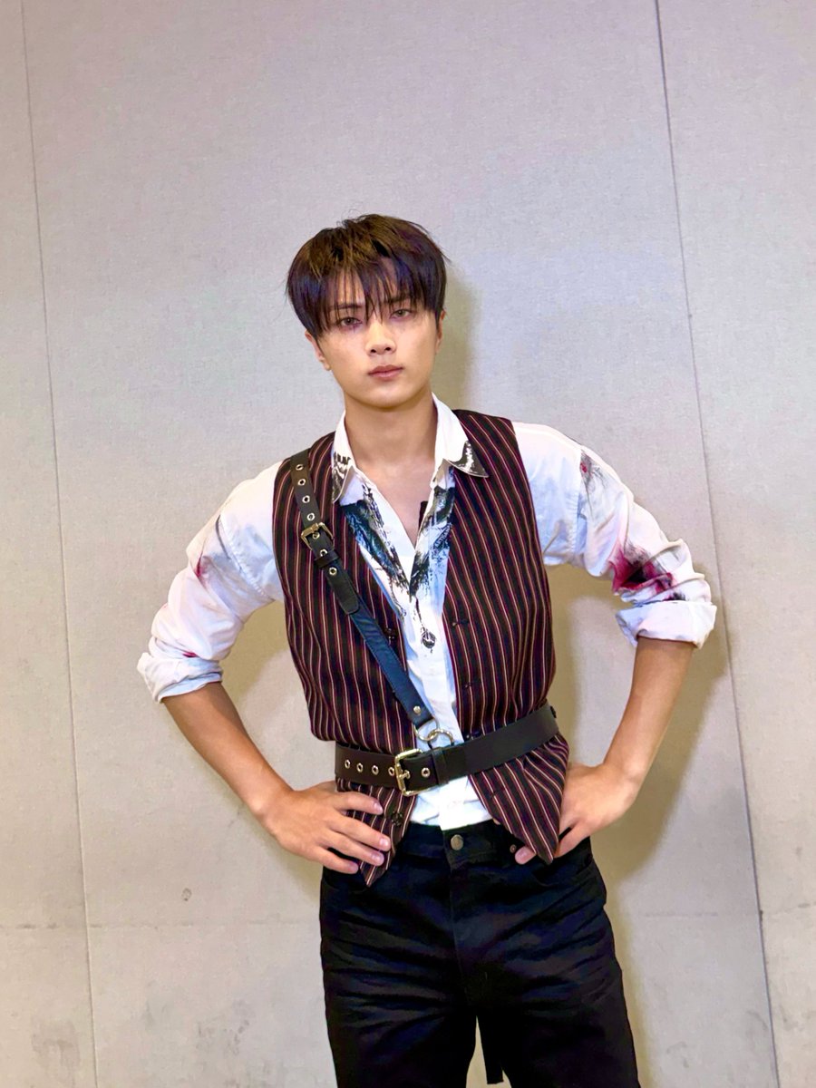 enhypenweverse's tweet photo. [ #제이's DM ] 260828

🐈‍⬛: [Pictures]
🐈‍⬛: My favourite outfits among all [outfits that we wore] up until now are this one and Inkigayo first broadcast
🐈‍⬛: Sleep well, look forward to tomorrow's MuCore too~~ (cute tone)

@ENHYPEN_members @ENHYPEN #ENHYPEN #엔하이픈 #JAY https://t.co/CabxToXd0x