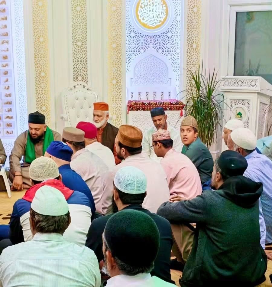 GABLeicester's tweet photo. Surah Yasin Sharif: Aleem Kadri
Niyaz: Gulaman e Ahlebait Leicester 
At Sayyidah Zahra Centre | Thursday, 15th Rabi u Noor 1448 | 27th August 2026 | After Maghrib Salah
Organised by: Gulaman e Ahlebait Leicester  
#naat  #dua  #liveshow https://t.co/JGe41g7Zwp