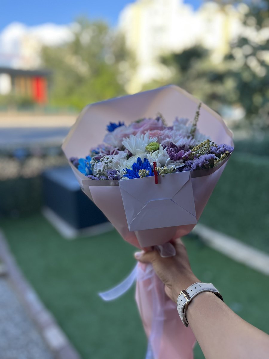 leylaynrdg's tweet photo. Günümü güzelleştiren tek şey 🥰 https://t.co/xNWOePK1z1