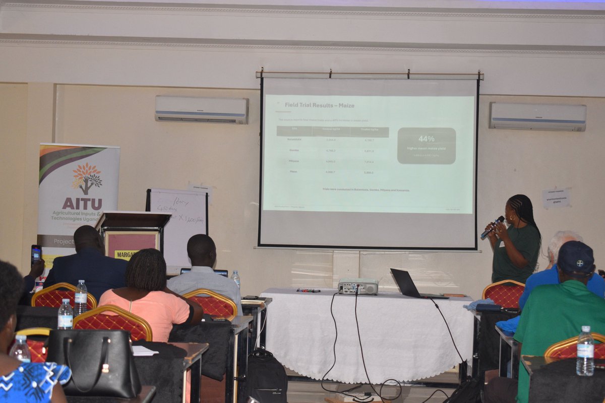 AFAPUganda's tweet photo. Earlier in Lira, AFAP Uganda, through the #AITU Project, joined @Access2innovation and @jeromafarm3337  to connect farmer groups with buyers, input suppliers, and financiers. Strengthening market linkages, productivity, and resilience for a more competitive grain sector. #GRASP https://t.co/aDJrpMn3NQ