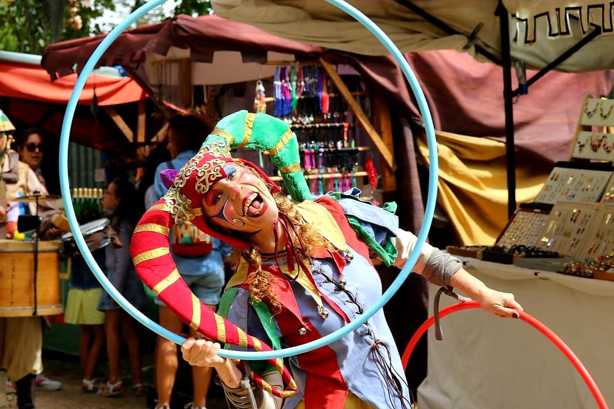 PalenciaAyto's tweet photo. 🎉💜 El #MercadoMedieval reúne en el #ParqueIslaDosAguas a más de cien #expositores en torno a la #artesanía, la #gastronomía, las recreaciones históricas, la #música y las actividades para todos los públicos hasta el próximo domingo 30 de agosto. 
https://t.co/pZHvyuhGcA https://t.co/2SIkTcc55J