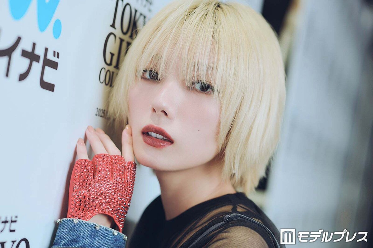 modelpress's tweet photo. /／
きょう8月29日は
櫻坂46藤吉夏鈴の誕生日🎂
\＼

凛とした佇まいと無邪気な笑顔のギャップ💖
圧倒的なステージパフォーマンスに
唯一無二の空気感で魅了し続ける夏鈴ちゃん☀️

ファンの皆さん「夏鈴ちゃんのここが好き！」
リプで教えてください💭

#藤吉夏鈴生誕祭 https://t.co/ED7iQUTkSk