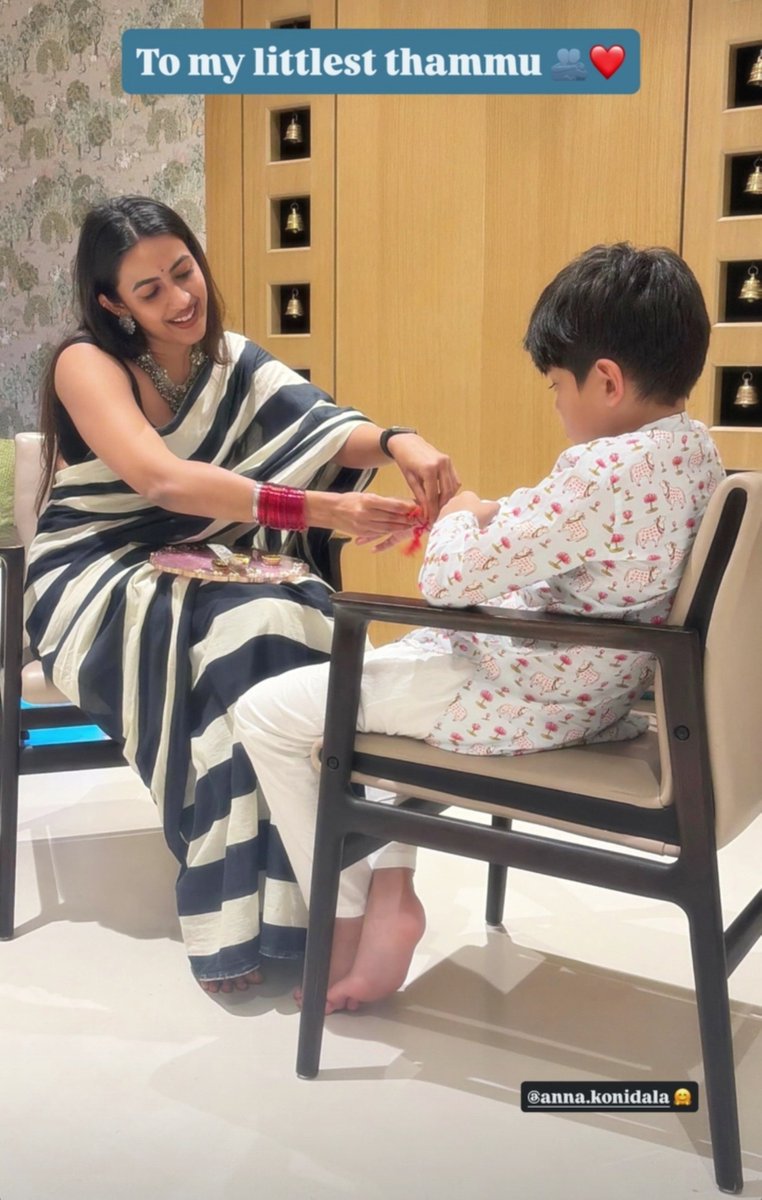 Pavankalyan1710's tweet photo. MARK BABU..👑💕
@PawanKalyan #RAKSHABANDHAN https://t.co/IKB8QeiGQM