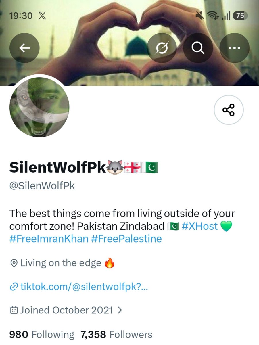 Neelofar_110's tweet photo. وقار کا مجھے ڈی ایم کرنا محض اس لیے تھا کہ تم نے اسے بلاک کر رکھا تھا رابعہ حسن اور میں نےاسکےمکمل ڈی ایمز کے اسکرین شاٹس تمہیں خود بھیجے تھے۔ میں نے نہ کبھی تم سے یہ کہا کہ وہ مجھے کالیں کرتا تھا نہ یہ کہ وہ مجھ میں کسی قسم کی دلچسپی رکھتا تھا،اور نہ ہی اس کے کردار کے متعلق https://t.co/dzmp46VxAo