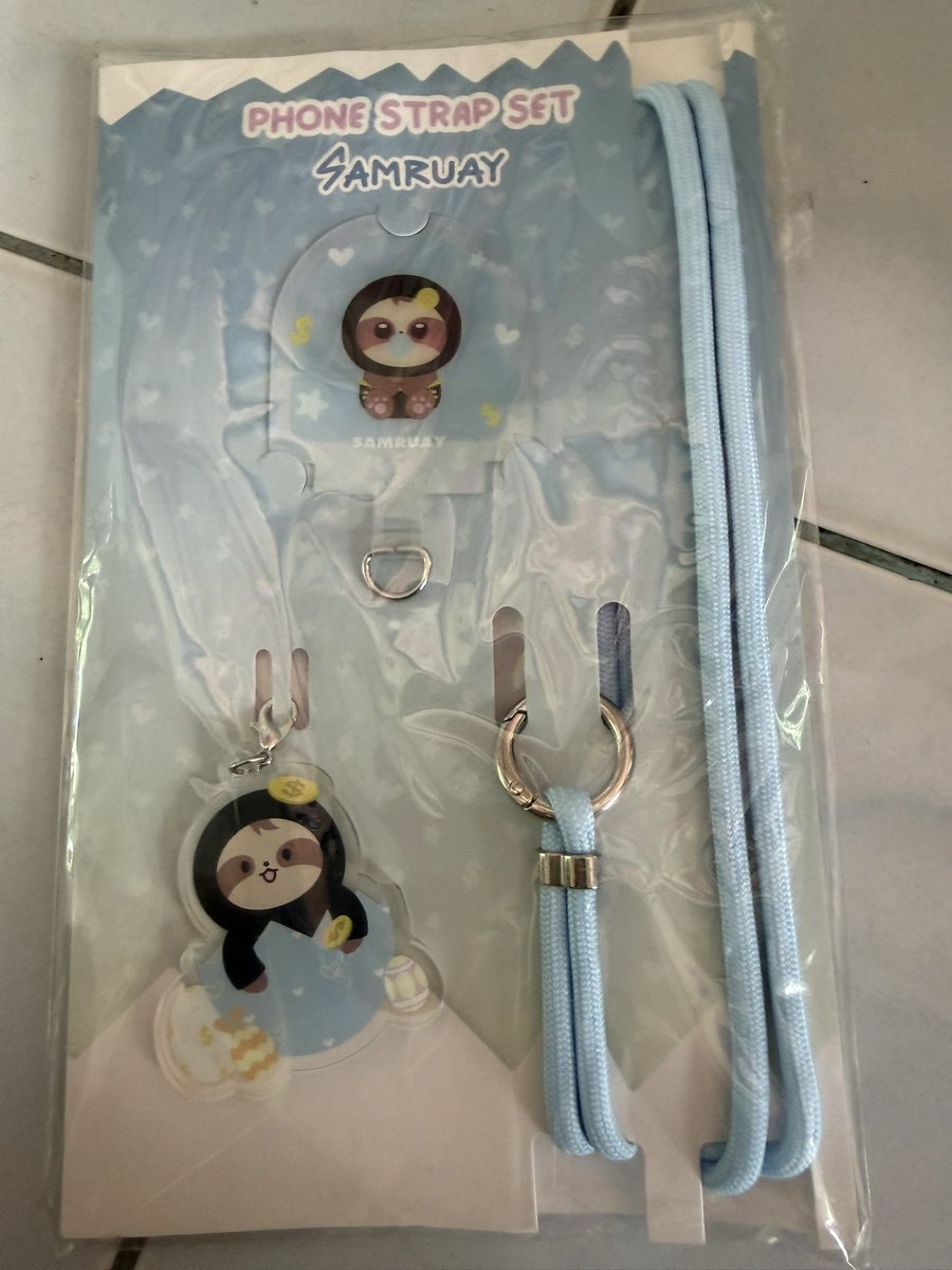 Hanny3e's tweet photo. Phon strap สำรวย 500 รวมส่ง 

#ตลาดนัดวินนี่สตางค์ 
#ตลาดนัดgmmtv https://t.co/Rj2QamvZJ0