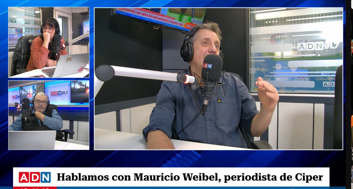ciper's tweet photo. 📻 Mauricio Weibel, periodista de CIPER, estuvo en @adnradiochile para hablar sobre la investigación "Cinco ministros supremos aprobaron trato directo por $26.889 millones con constructora que había sido rechazada en la licitación ese mismo día"
https://t.co/ctdISAtyj3 https://t.co/LbPtRzLG8v