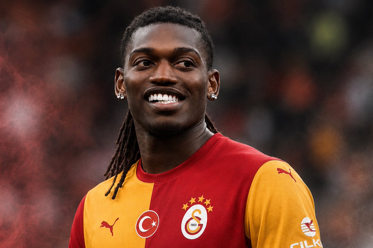 footballkush's tweet photo. 🚨 Rafael Leão to Galatasaray — DONE.

AC Milan have agreed the transfer of Rafael Leão to Galatasaray in a deal worth €45m — €43m guaranteed plus €2m in bonuses, with a 20% sell-on clause.

Despite Aston Villa's attempt to hijack the deal, Leão ultimately chose a move to the Süper Lig.

The Turkish giants have pursued Milan's number 10 for weeks — and the move is now complete 🇹🇷