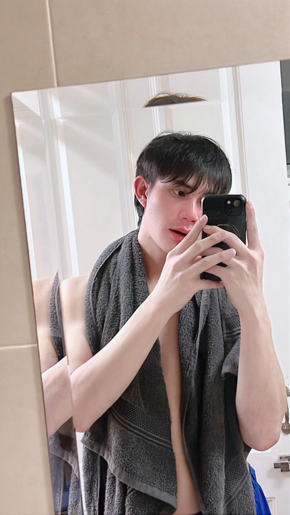 bbarrennii's tweet photo. ไม่ไหวแล้วค้าบ 🥺🥹
#ขอนแก่นทำคลิป #kku https://t.co/56GWRBzKAV
