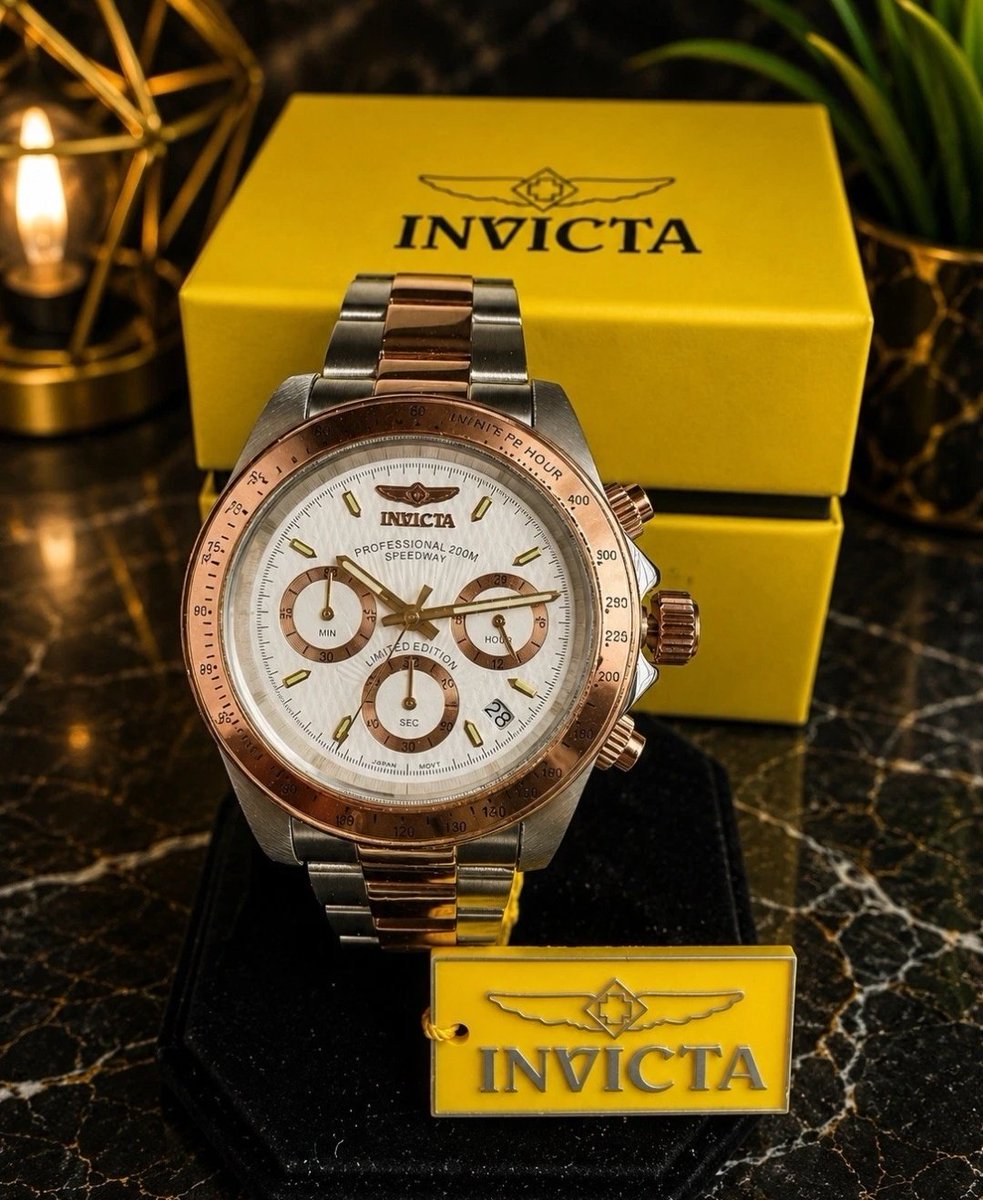 YKwildchild's tweet photo. New Invicta Speedway Rose Gold available in Lagos, Nigeria for 350K. 

New Nike Air Jordan 1 Low  W 10/M 8.5  For 250K available in Lagos, Nigeria. 

10% discount available on each. Send that DM now or use WhatsApp number in my bio. We can ship to anywhere in Nigeria. https://t.co/Ny7b7nBbKN