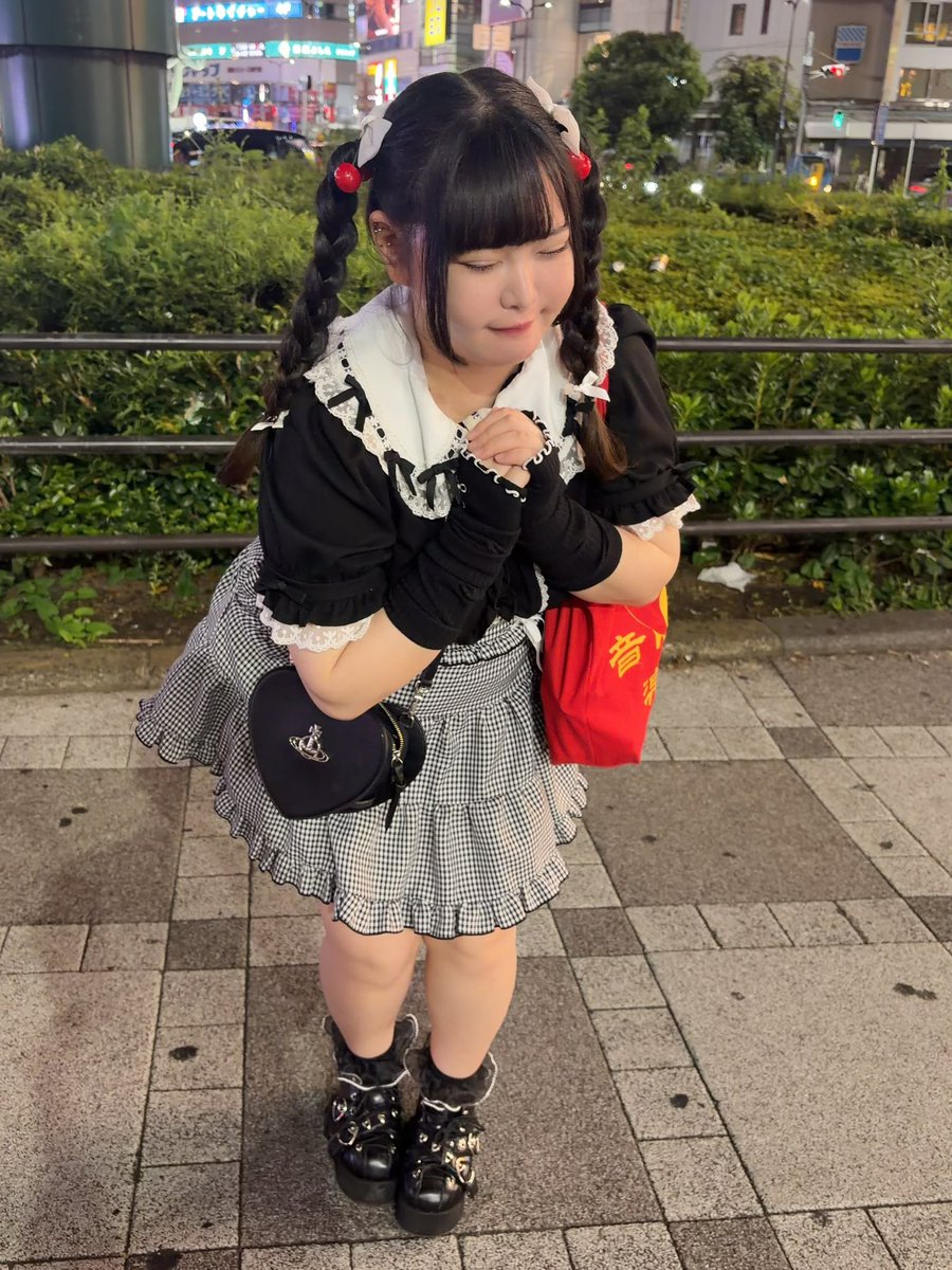 shion0_25mg's tweet photo. 小娘！流れ星よ！

角煮の一発屋で終わりませんように https://t.co/pVjbBetu5A