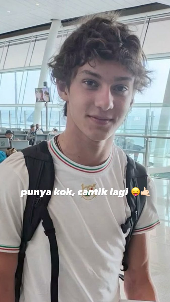 altrulnitism's tweet photo. huru-hara kaizan (muy) dan wilan (biy), pacar galak /eh/ cantiknya 🤼💗

a kimnit one tweet au https://t.co/ikGNVAgXk5