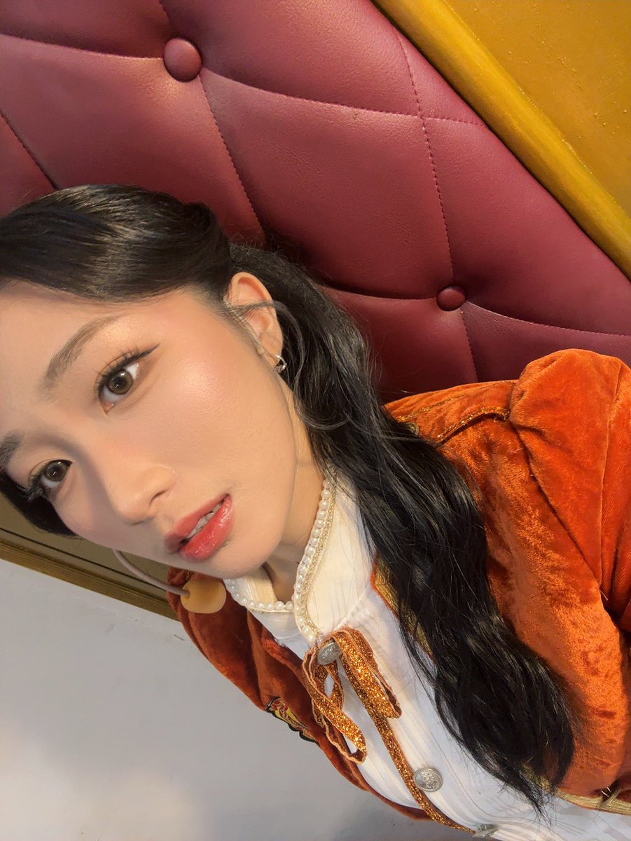 Levi_JKT48's tweet photo. MAACII BUAT PASSION 200% HARI INII!! kutunggu #LevReport nyaa~ seruw seruuww, hati hati di jalann https://t.co/jJ3FadZB9C