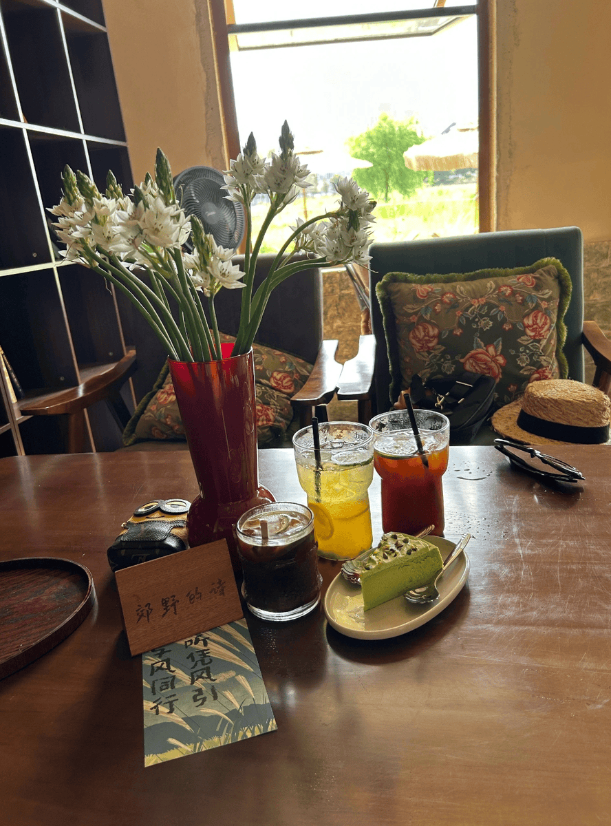 adril003261's tweet photo. Spent a lovely morning wandering around the old town, sipped local coffee and took in the historic alley views. Perfect little getaway from daily hustle!， https://t.co/axNcjePkAc