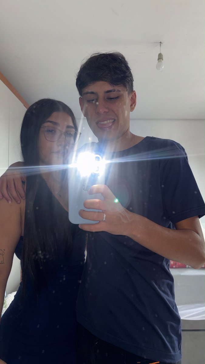 luizinn7k's tweet photo. As vezes eu fico com raiva dela, mais o amor que eu sinto por essa mulher não está explicado, obrigado por esta comigo todo dia e me apoia ❤️💍 https://t.co/fRZCgAmECT