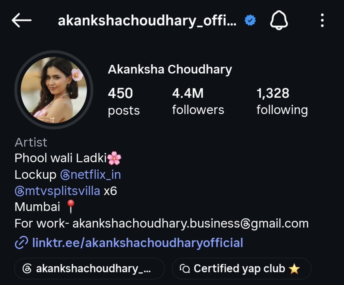 nayfulls's tweet photo. bbg reached 4.4m followers 🤍 https://t.co/w8kcV6hFwz