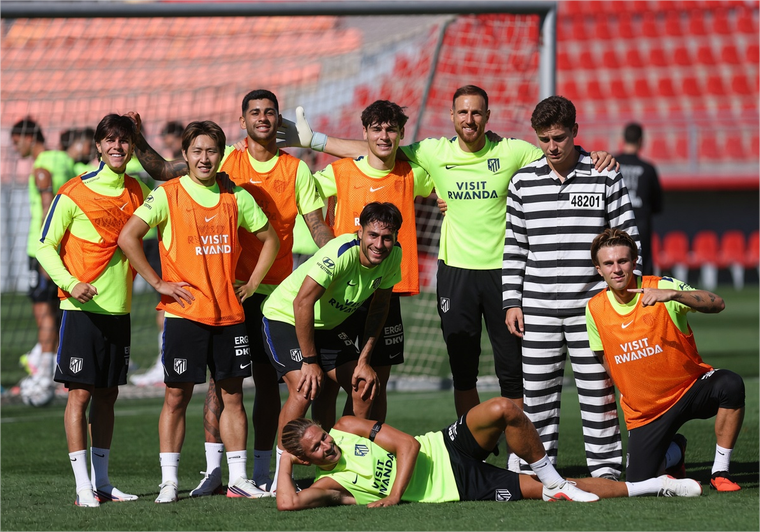 Fraann18Franco's tweet photo. @Atleti #FreeJulian https://t.co/DJCIBSIbjX