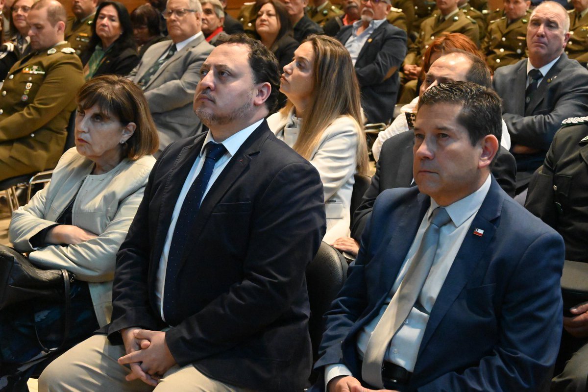 CarabArica's tweet photo. Transparencia y compromiso con nuestra comunidad. En la #CuentaPública2025 de la Prefectura Arica, dimos a conocer los principales resultados de la gestión policial en la misma comuna. Un trabajo constante por la seguridad de todos nuestros vecinos 👮‍♂️🇨🇱 https://t.co/sMjrwrdA54