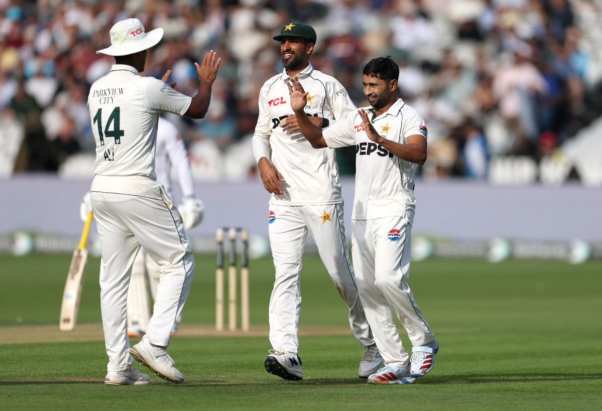 TheRealPCB's tweet photo. Khurram Shahzad gets a couple of wickets upfront ☄️

England are 16-2 🏏

#ENGvPAK | #PakistanCricket https://t.co/jB1lPcPg9a