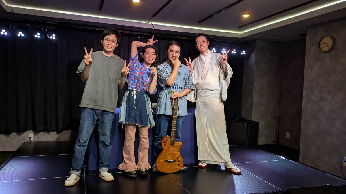 KenshiroKatsura's tweet photo. 「ポッピング・アワー」
芸歴十年目突入直前の落語会ご来場いただきありがとうございました。

久々の新作と最近の好きな新作と初演の古典の三席。

ゲストの花柄ランタンさんにも、笑有さんにも盛り上げていただきめちゃくちゃ楽しかったです。

また一年、気合入れて頑張ります。 https://t.co/3PAnwZGtuQ