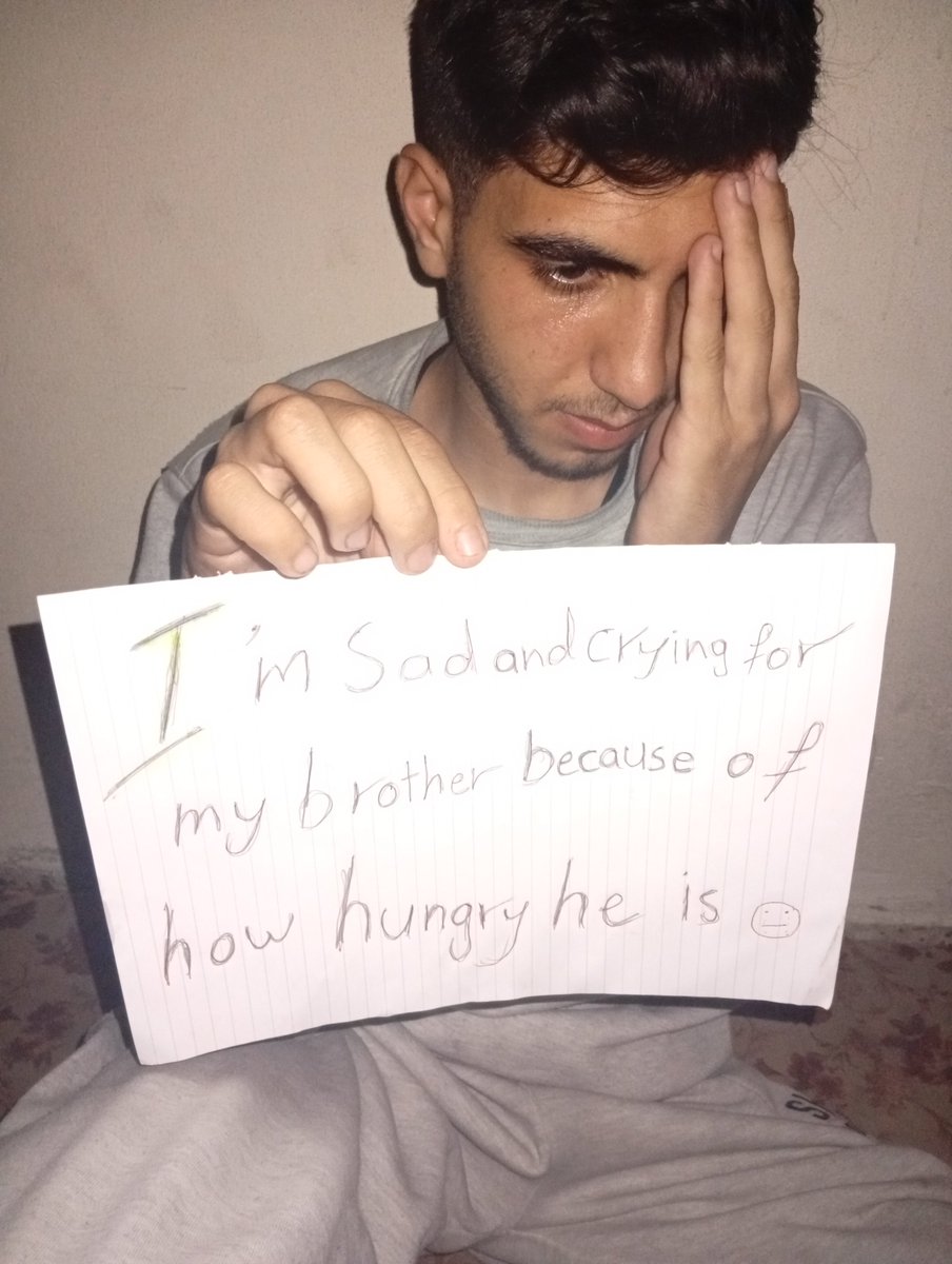 hmd_mhmd9832's tweet photo. I apologize for disturbing you. I just wanted to inform you that we are still trapped under bombardment in Gaza. I apologize again for the disturbance.😭😭 https://t.co/7aX0ny9nu8