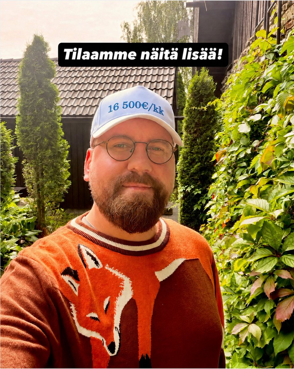 aots00's tweet photo. Lippikset puhuvat totta. #lakki #lippis #persut #politiikka #vaalit https://t.co/miW11A0i3S