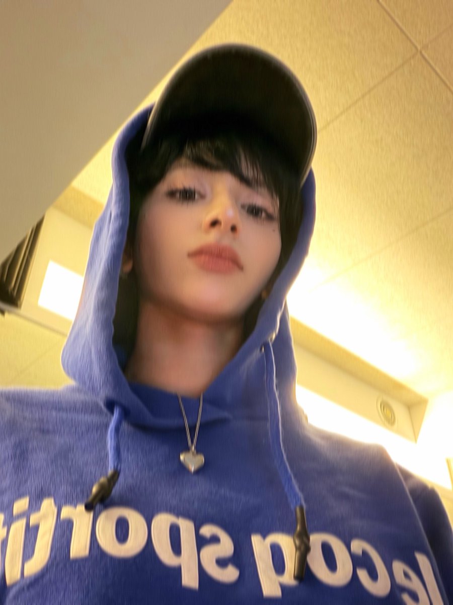 RealMeForXIN tweet picture