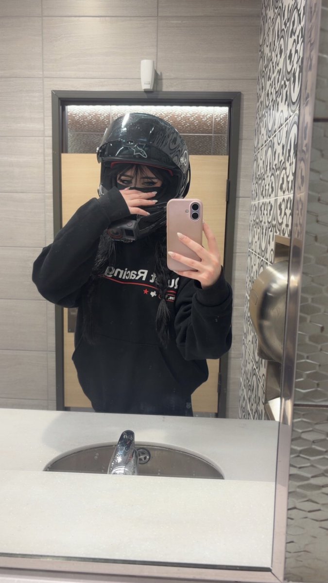 DaisySayLess's tweet photo. Visor tinted because y'all can't handle the full view. https://t.co/XjgaC95t9T