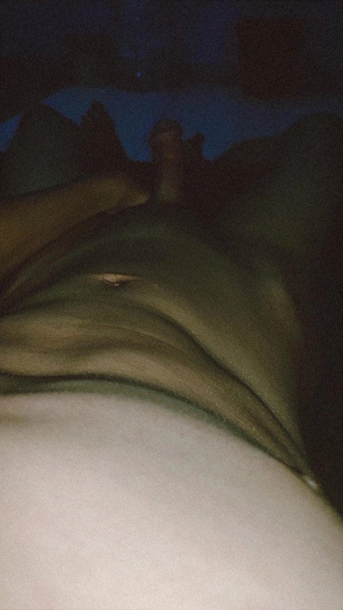 kontolicious69's tweet photo. Barang udah ready, tinggal ngentot nya aja. Kapan??? 🤤😋🤫
#gay #gaybandung https://t.co/wpFL0jYiBI
