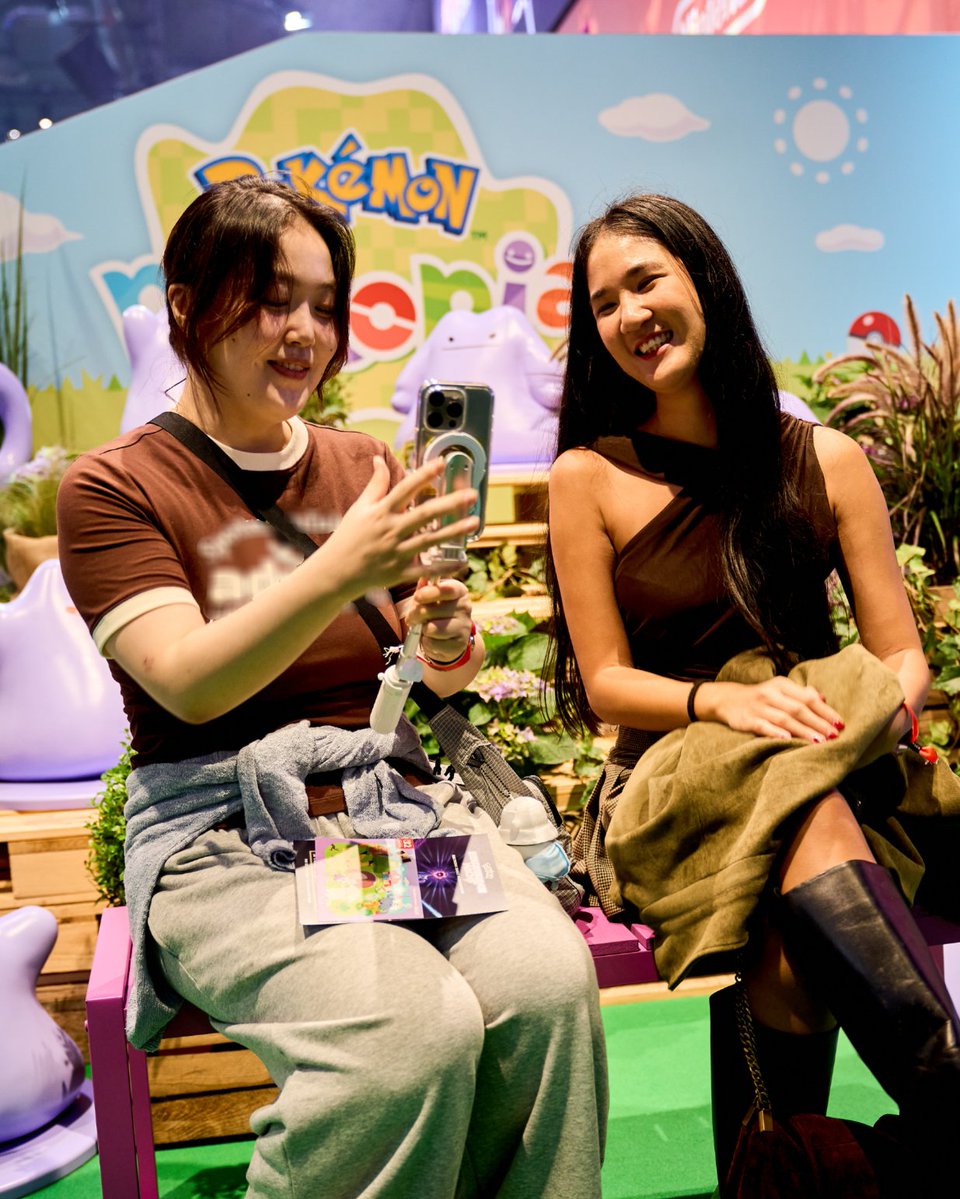 NintendoDE's tweet photo. Was für ein schöner Tag auf der @gamescom! Danke an alle, die heute bei uns vorbeigeschaut, gespielt, gestaunt und gemeinsam mit uns so viele tolle Nintendo-Momente erlebt haben.
Morgen geht’s weiter – wir freuen uns riesig auf euch! #NintendoGC26 https://t.co/OqqM5lrWP7