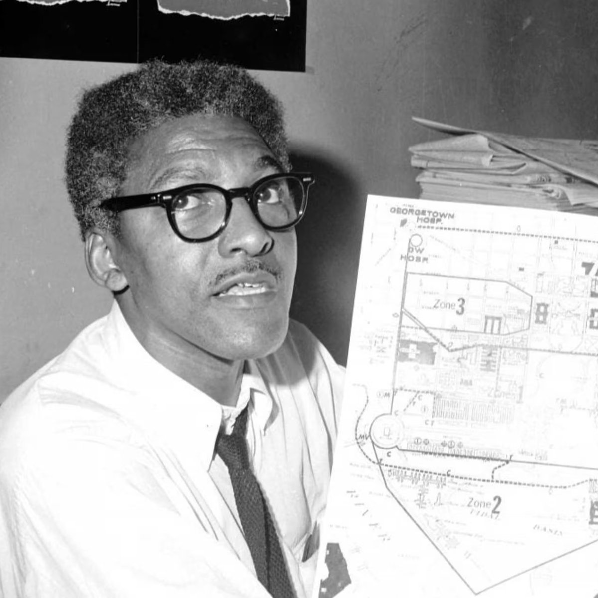 BlackVotersMtr's tweet photo. Bayard Rustin doesn't always get the recognition he deserves.

But when it came time to turn the idea of a massive march into an actual event, Rustin was the organizer behind the operation.

Two months. 250,000 people.

One of the largest demonstrations the country had ever seen.

That's organizing. #MarchonWashington