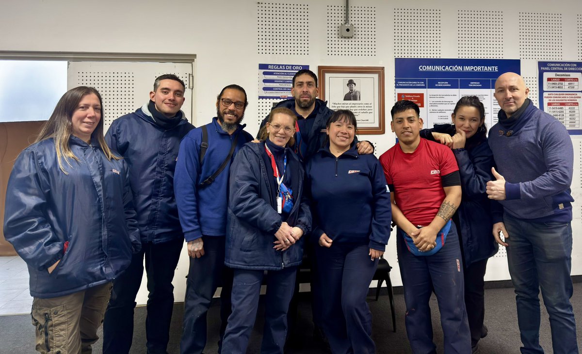 gabyfranch77's tweet photo. Día de reuniones con los picantes de sucursal 85🌶️ Este 3/09 somos todos #ListaAzul @CarlosPerezSEC @BuffonePablo @VaneRamos1402 @DanielOveja @carniza25 @Montesinocarlo1 @emanuelpeddrozo @Sebasju158 @Tomaasff @Cavalieri_SEC https://t.co/SFE1QQA9jG