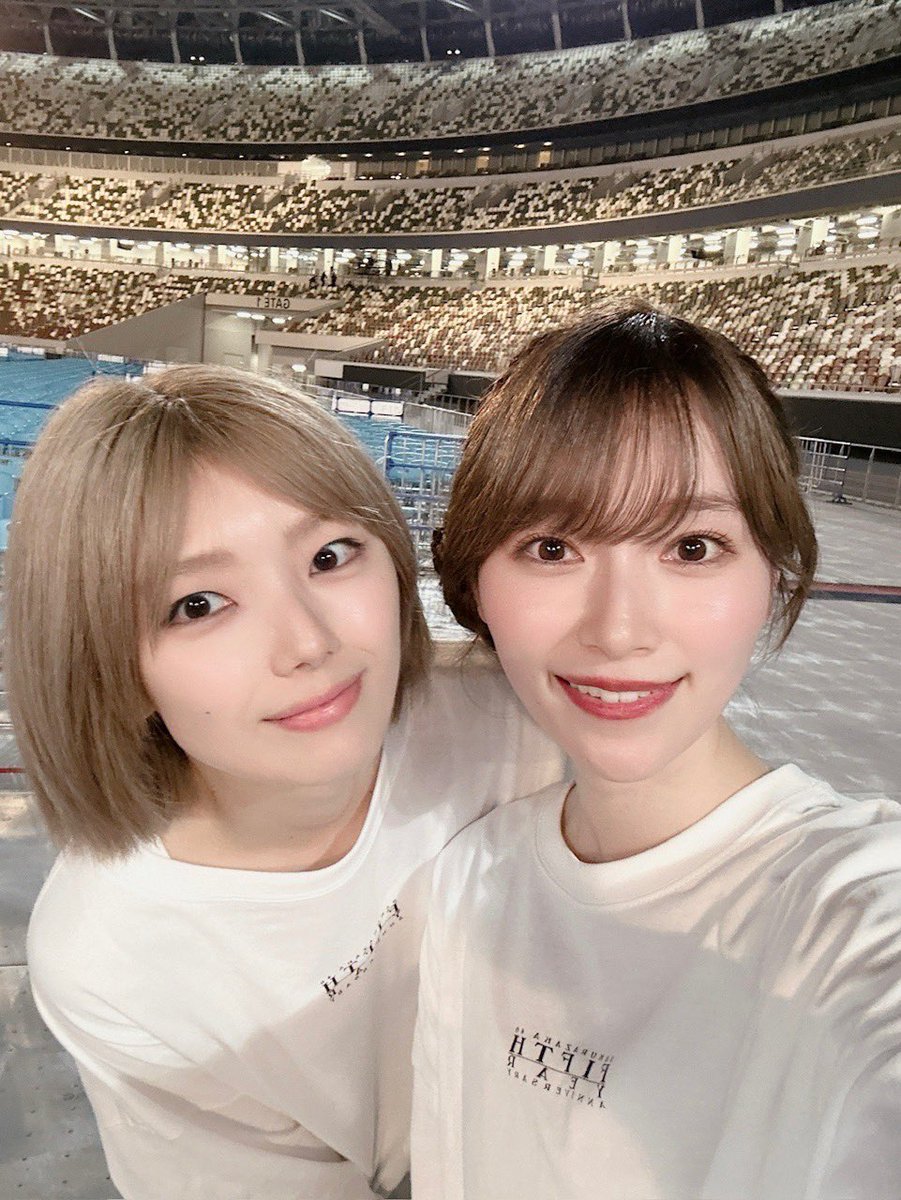 rena_moriya's tweet photo. 本日8月29日は櫻坂46🌸🌸
藤吉夏鈴さんのお誕生日です🎂🎉
麗奈さんと仲良しな夏鈴さん🤗
これからも櫻坂を盛り上げて行ってください🌸
ステキな1年になりますように☺️
おめでとうございます😆🎉
#藤吉夏鈴生誕祭 https://t.co/tU4XdoeO9B