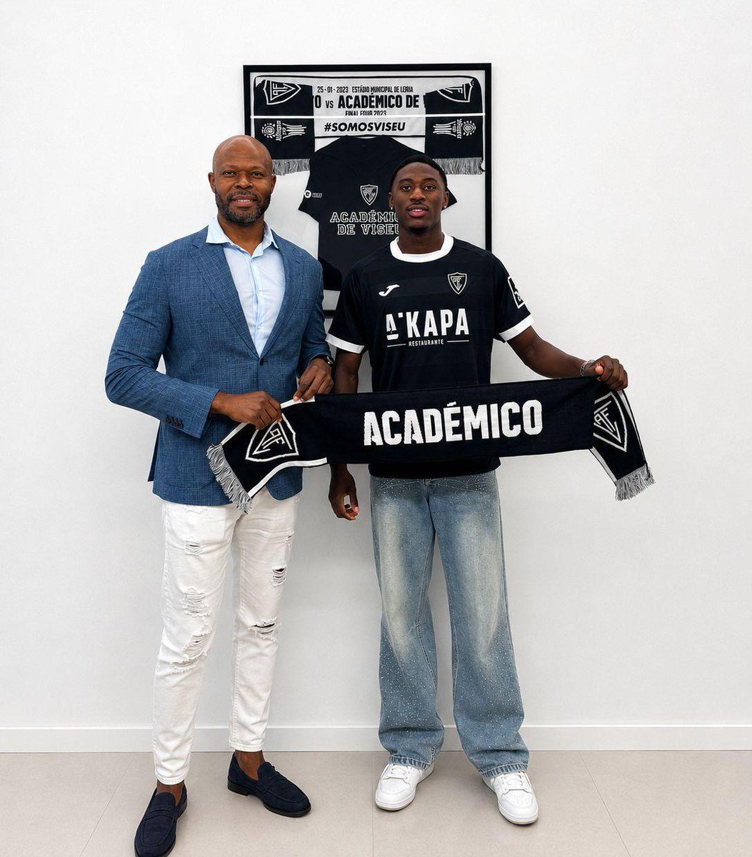 RudyGaletti's tweet photo. 🚨✍️ Marcus Kouam has signed a two-year contract with Académico de Viseu, with an option for a third season. 

The 18-year-old Cameroonian striker joins the Portuguese top-flight club from Stockport County. https://t.co/zFscAD4ykl