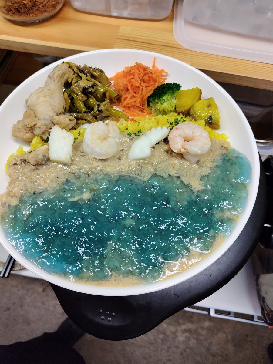 K1muraeda's tweet photo. 好評につき
あしきたマリンブルーカレー
復活！
「食欲わかない」と岡崎さんは言ってますが
食べると美味いのです
土日営業おまちしてます https://t.co/HojYU8vDJf