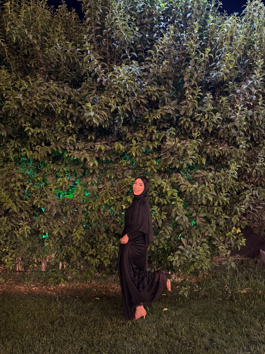 kubrakursunoglu's tweet photo. Gürültünün ortasında kendi dinginliğini bulabilmek en büyük zarafet✨ https://t.co/oFKs8uy4KJ
