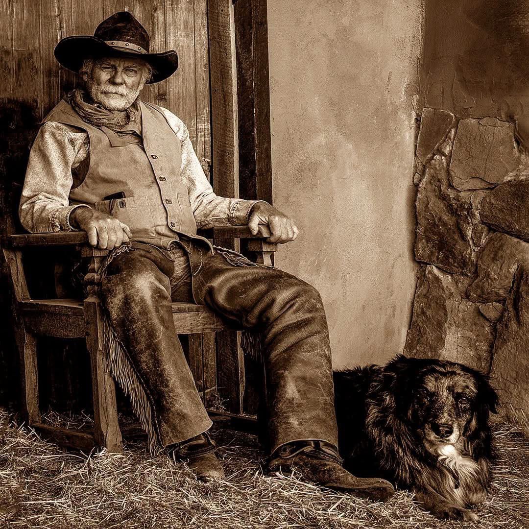 JamesHu27192912's tweet photo. COMMON SENSE FROM AN OLD COWBOY . .

Keep skunks and bankers at a distance.

Life is simpler when you plow around the stump.

Words that soak into your ears are whispered . . . not yelled.

Do not corner something that you know is meaner than you.

When you wallow with pigs, expect to get dirty.

The best sermons are lived, not preached.

The stuff people worry about ain’t never gonna happen anyway.

Don ‘t interfere with somethin’ that ain’t bothering you none.

If you find yourself in a hole, the first thing to do is stop diggin’.

If you get to thinkin’ you’re a person of some influence, try orderin’ somebody else’s dog around . . .

Don’t pick a fight with an old man.If he is too old to fight, he’ll just kill you.