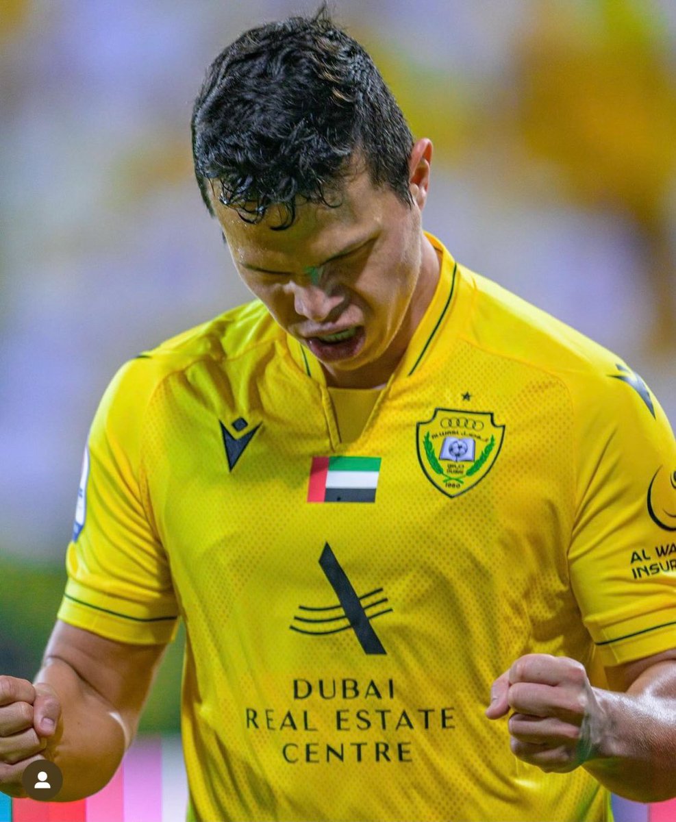 ras512's tweet photo. مدرب الوصل خسر المباراة بيده، ولا أحد يتحمل المسؤولية غيره.

تبديلات عبثية وقرارات مستفزة، ودخول سالدانا وعبدالرحمن صالح في توقيت ما له أي تفسير!

والأغرب إصراره على تهميش ليما.. هل هي قناعة فنية فعلًا، أم أن المدرب يحاول يوصل رسالة لشخص ما على حساب الوصل؟

الوصل أكبر من تصفية الحسابات والرسائل المشفّرة. #الوصل
