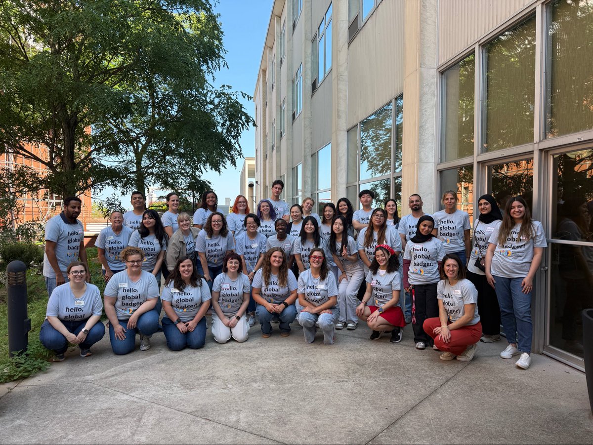 UW_IntlDean's tweet photo. A big thank you to our amazing International Student Services team for their hard work to make the International Student Welcome and Information Fair a great success! https://t.co/60MVboet89