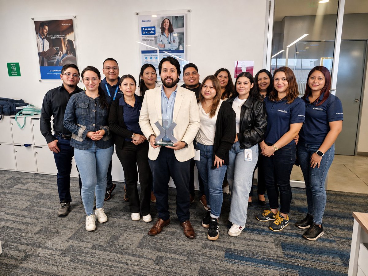 ASESUISA's tweet photo. Gracias a nuestros clientes por su confianza y a todo nuestro equipo por hacer posible este logro. ๐ Sigamos construyendo experiencias que marcan la diferencia.
#Asesuisa #GrupoFicohsa #TCX2026 #TopCustomerExperience #ContigoEnTodas https://t.co/fmND1qbxuh