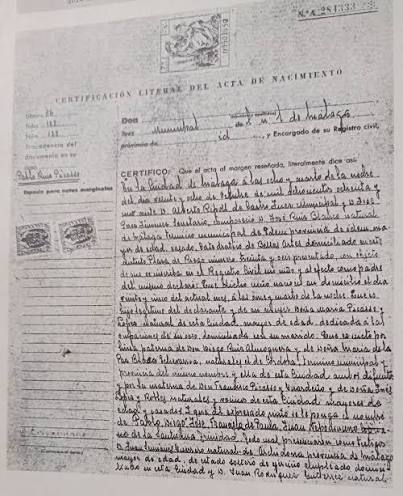 PNeoliberalMx's tweet photo. Según Sheinbaum nació en México en 1962.

Debe existir un acta de nacimiento en el registro civil que la registró en aquel año a manuscrito.

Dicho documento no existe, 

Oficialía 9 del Registro Civil CDMX
Libro / número de acta: Libro 31, número de acta 311 https://t.co/29FzzpVNiN