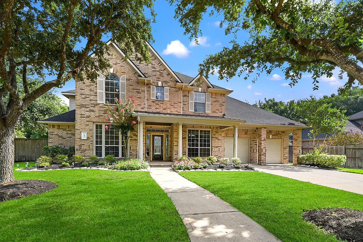c21western's tweet photo. 1030 Bayou Vista Court
#C21Western https://t.co/U4XcTgm68o