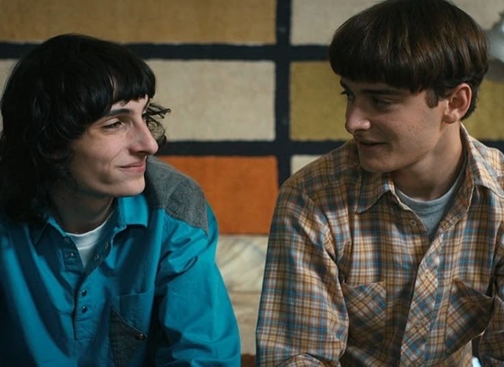 nsbelle05's tweet photo. it’s been almost 9 months of byler… do we think it’ll be a boy or a girl https://t.co/o0KJQYAkoe